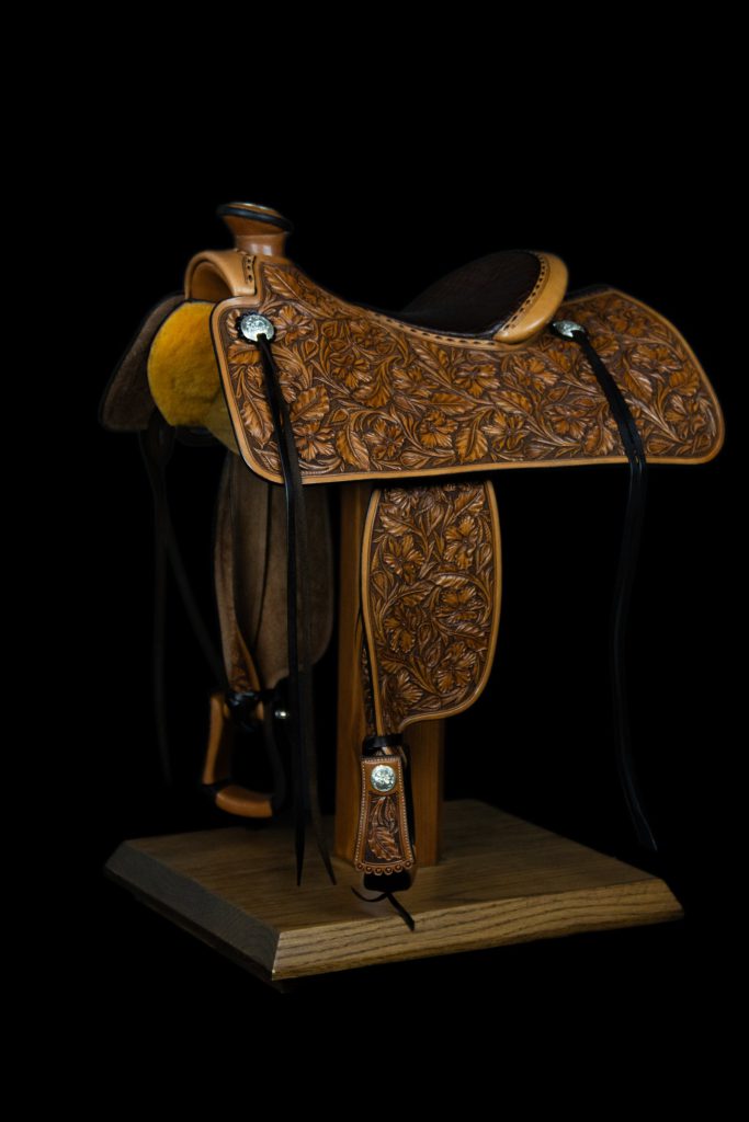 Half-Size Saddle